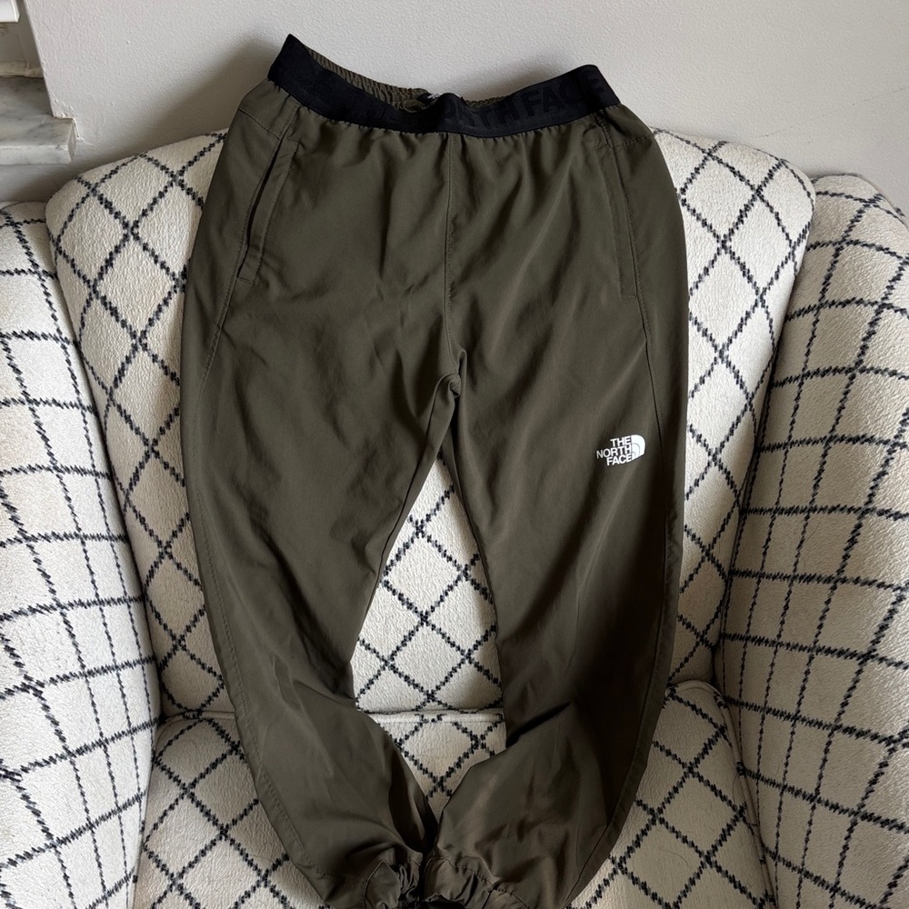 The North Face Men's Khaki Joggers
